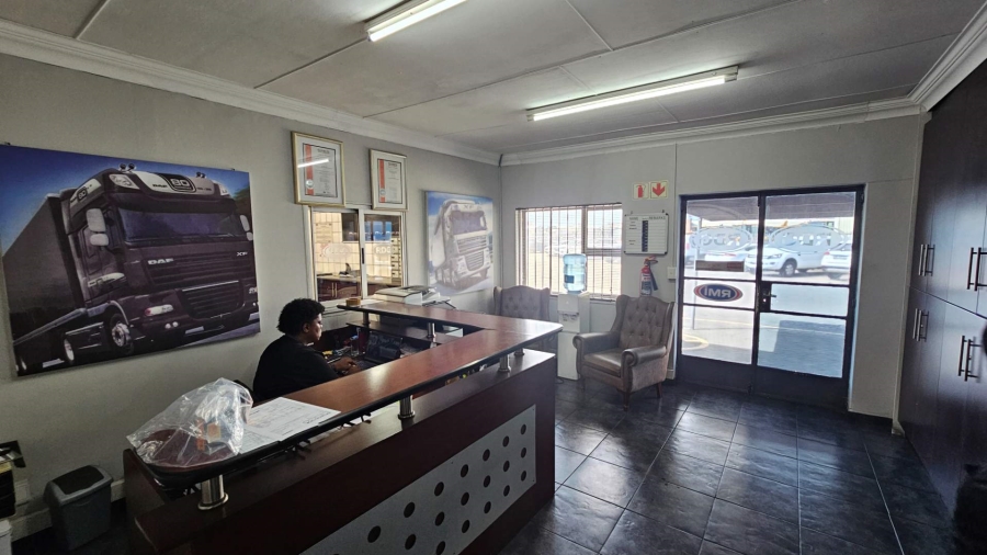 Commercial Property for Sale in Airport Industria Western Cape